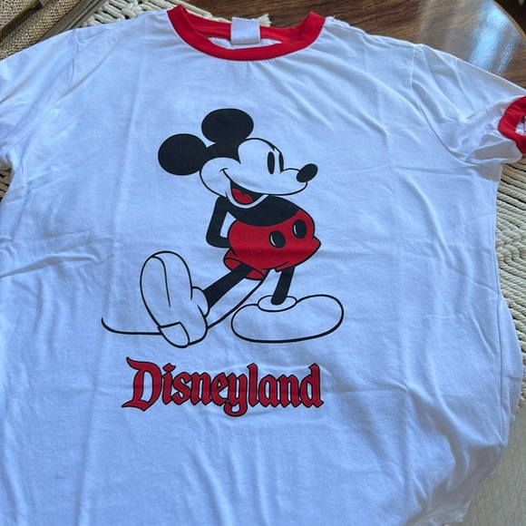 Disney | Disneyland Vintage Mickey Mouse T-Shirt | Large - Picture 11 of 16